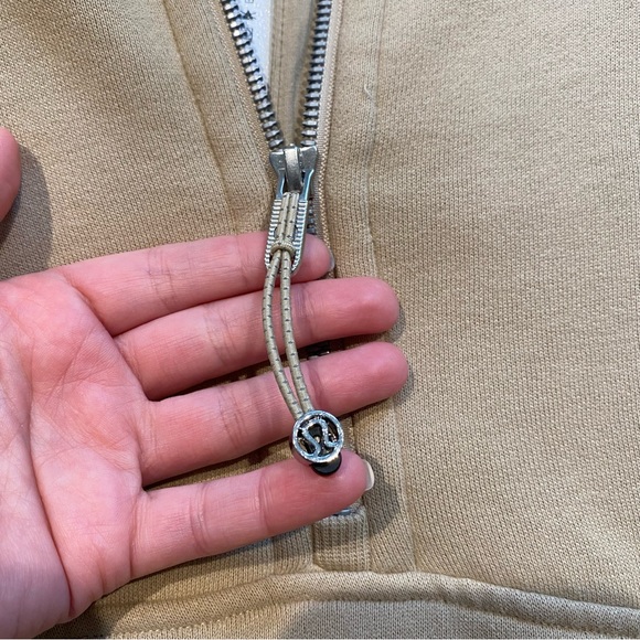 (XS/S) Lululemon Oversized 1/2 Zip Scuba Hoodie Trench Tan Extra Small Crop - Picture 2 of 15